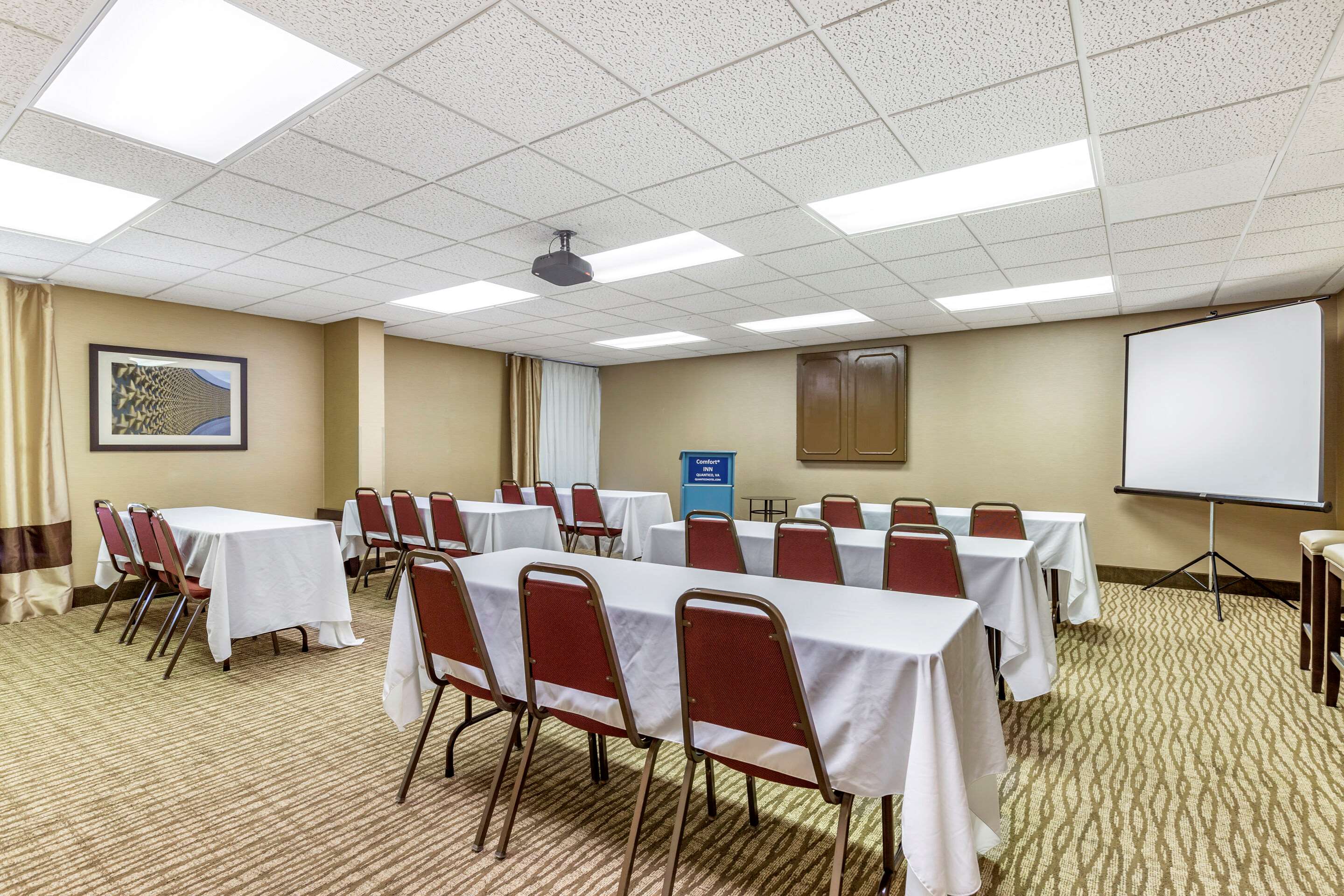 Meeting room | Comfort Inn Quantico