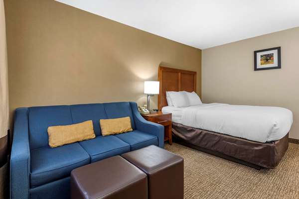  - Comfort Inn & Suites at Maplewood Montpelier