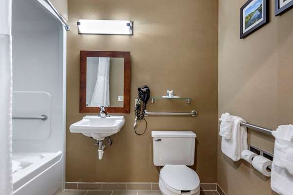  - Comfort Inn & Suites at Maplewood Montpelier