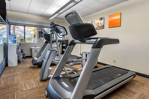 Fitness/ Exercise Room - Comfort Inn & Suites at Maplewood Montpelier