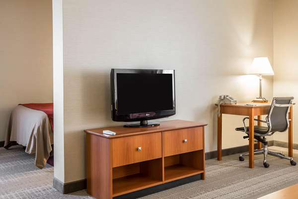 Suite - Comfort Inn White River Junction