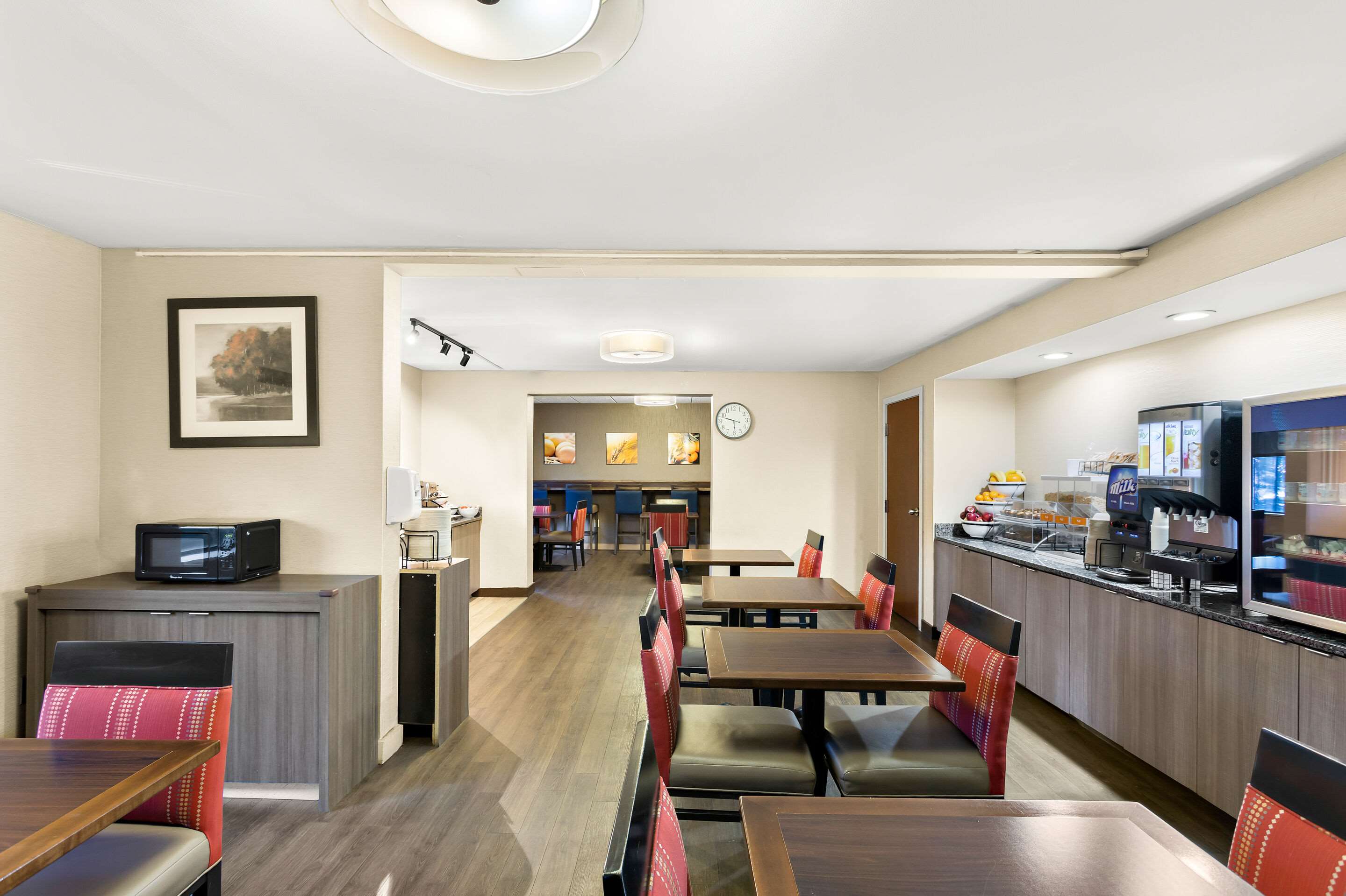 Breakfast area