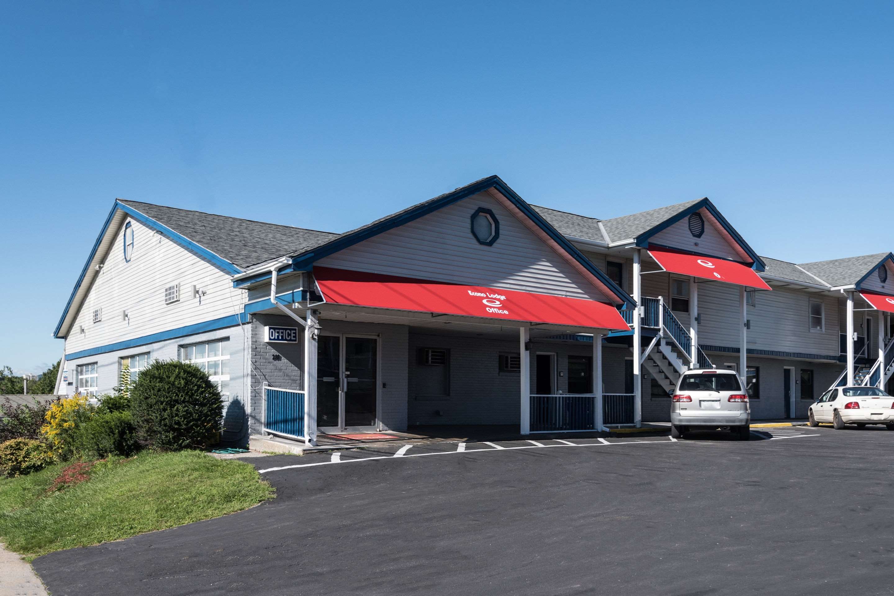 Hotel exterior | Econo Lodge Rutland City near Hwy 7