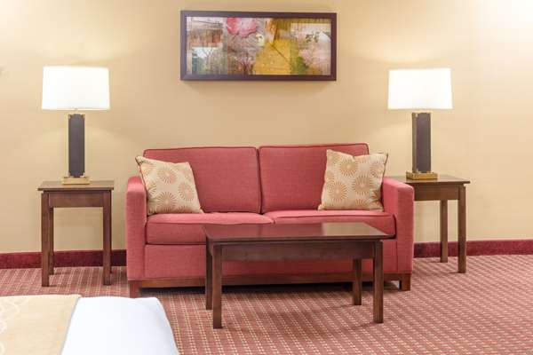 Suite - Comfort Inn & Suites Near Burke Mountain St Johnsbury
