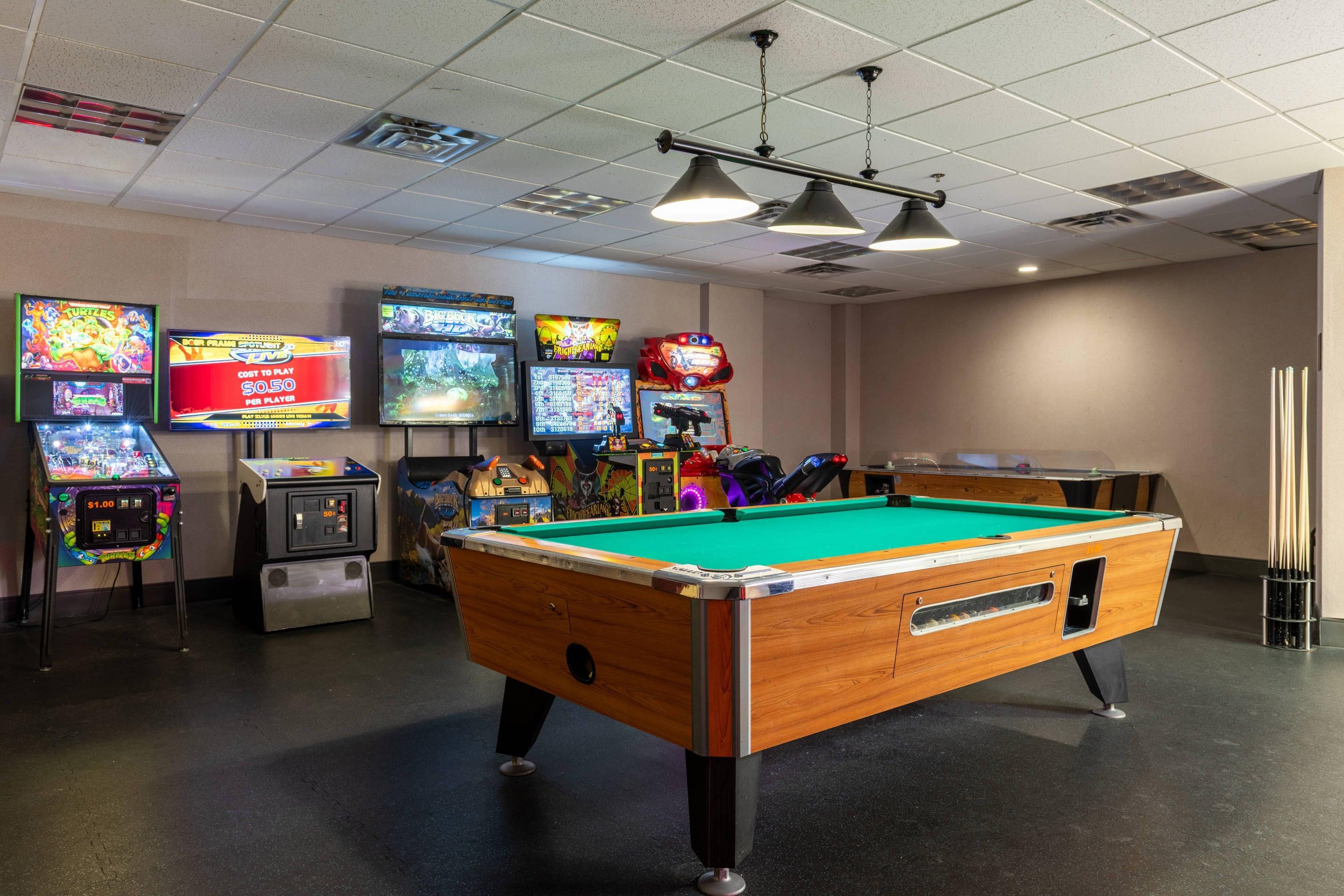 Game room | Comfort Inn & Suites Near Burke Mountain