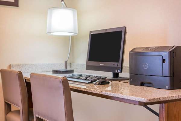 Conference Area - Comfort Inn & Suites South Burlington