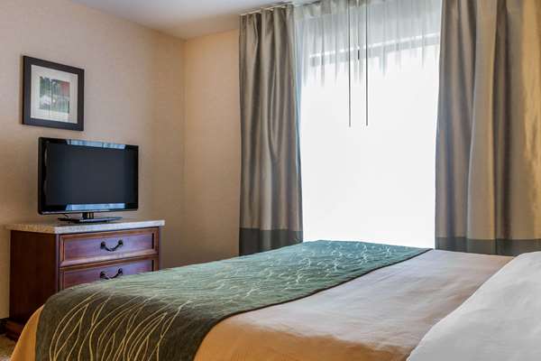 - Comfort Inn & Suites South Burlington