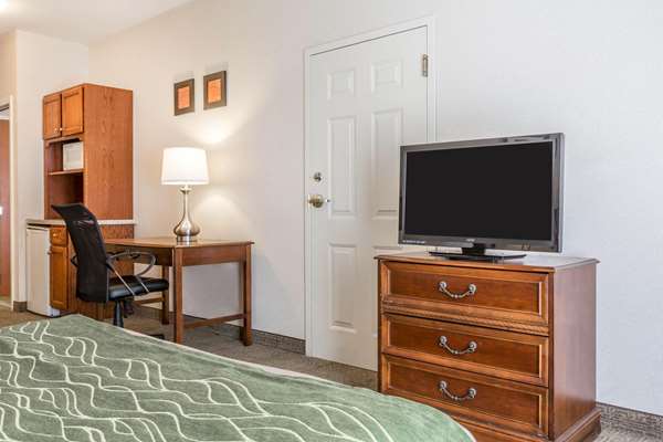 - Comfort Inn & Suites South Burlington