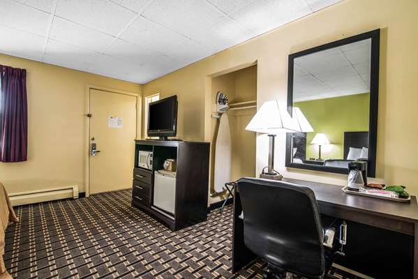  - Rodeway Inn US 4 Rutland