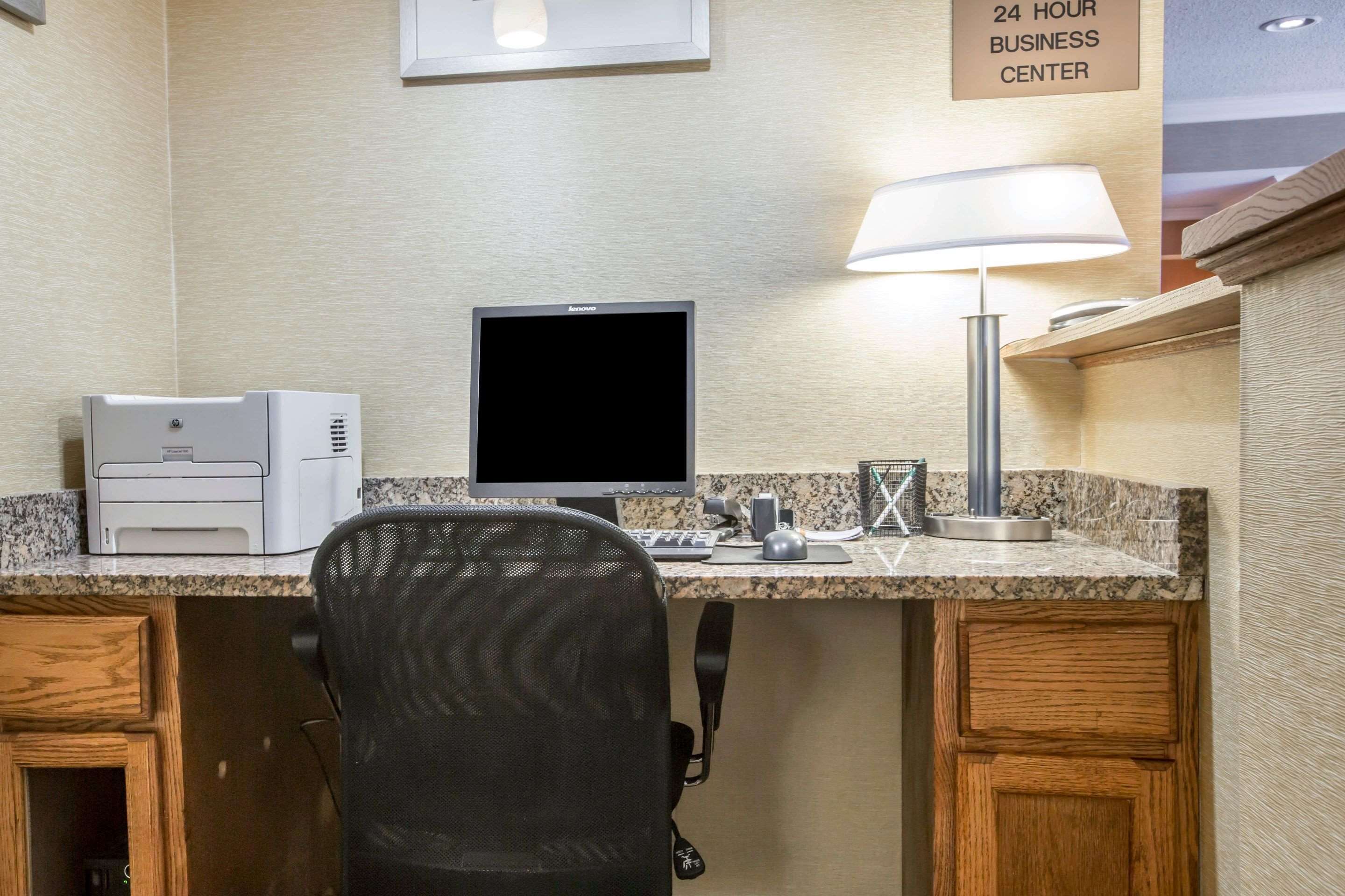 Business center with high-speed Internet access | Quality Inn Colchester - Burlington