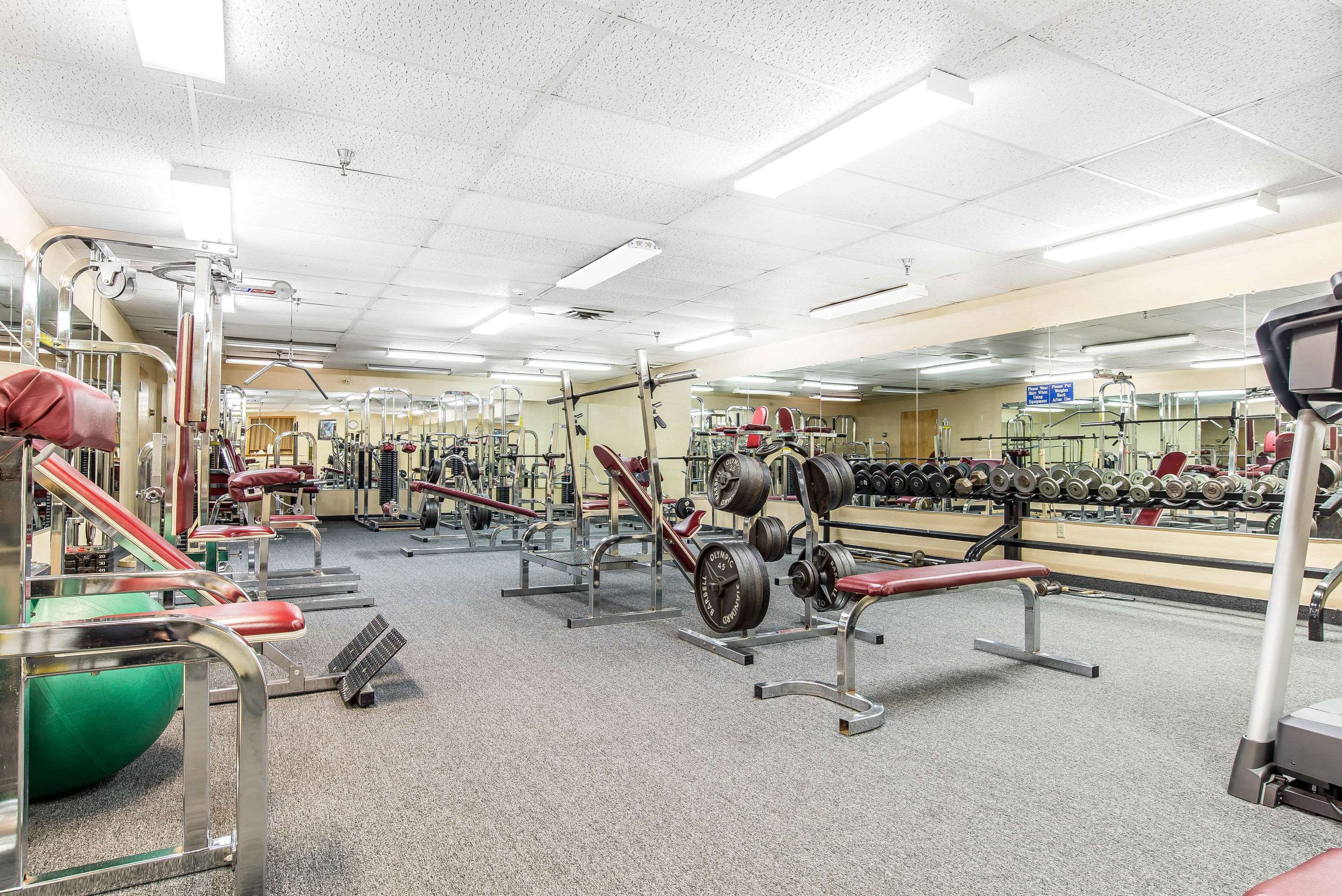 Fitness center | Quality Inn Shelburne - Burlington
