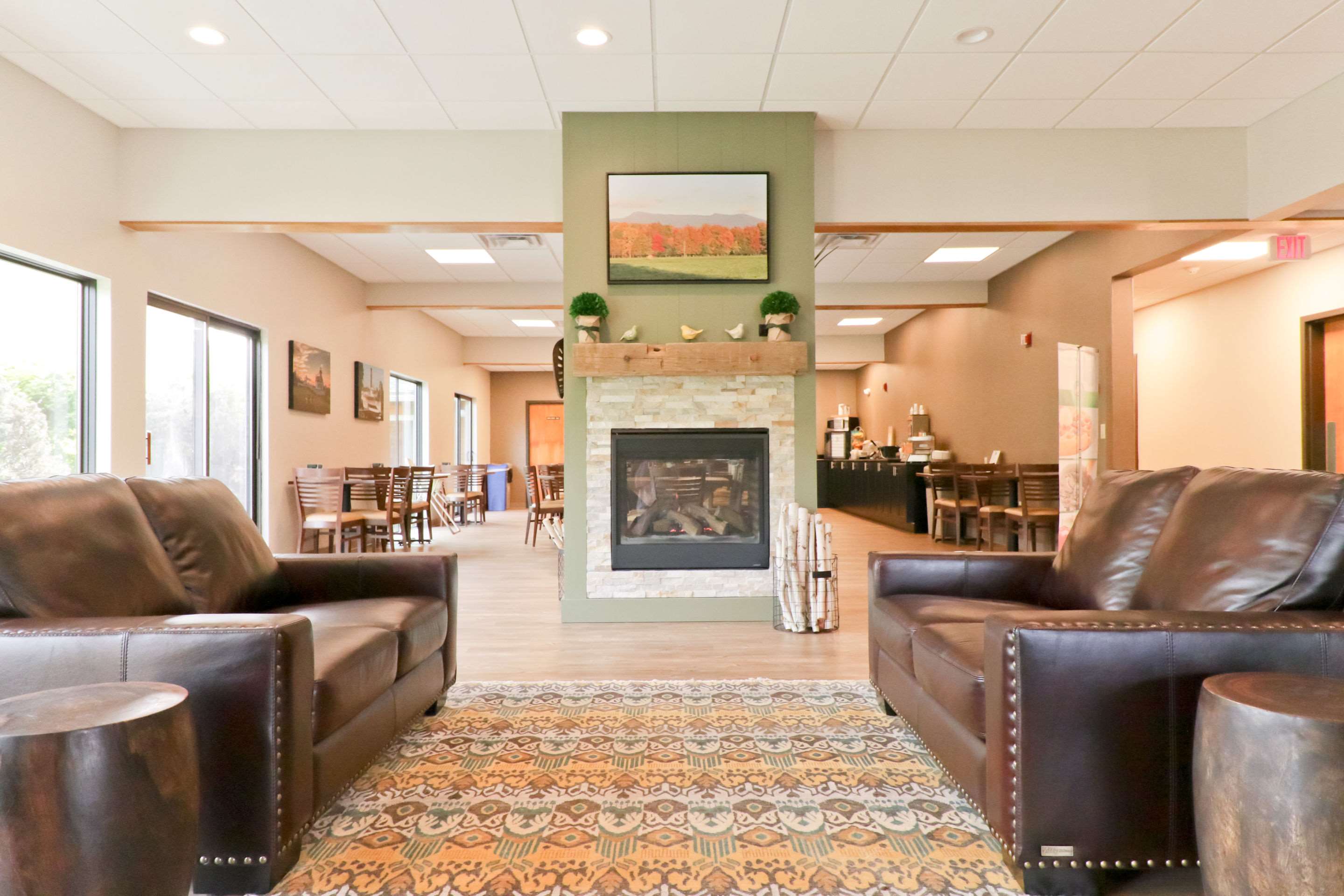 Spacious lobby with sitting area | Quality Inn Shelburne - Burlington