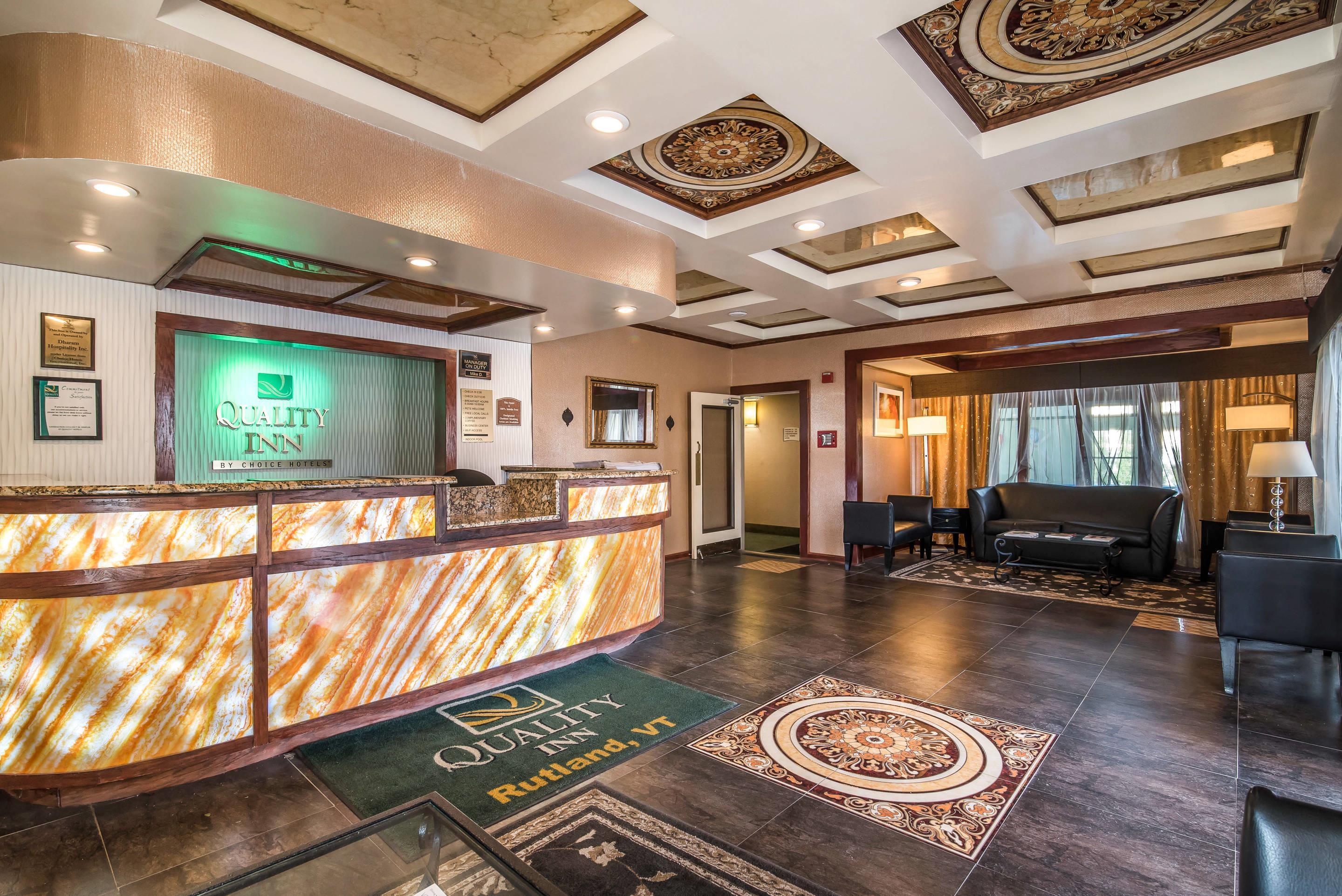 Hotel lobby | Quality Inn Rutland - Killington