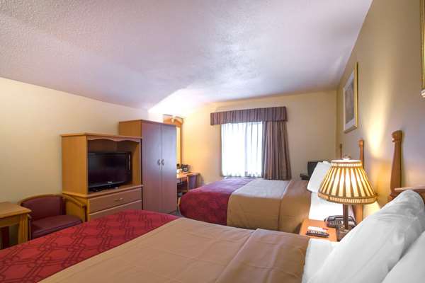  - Econo Lodge Manchester