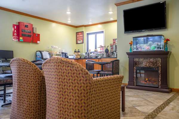 Amenities - Econo Lodge Manchester