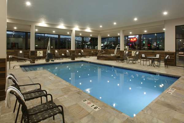 Pool - Quality Inn Oakwood North Spokane