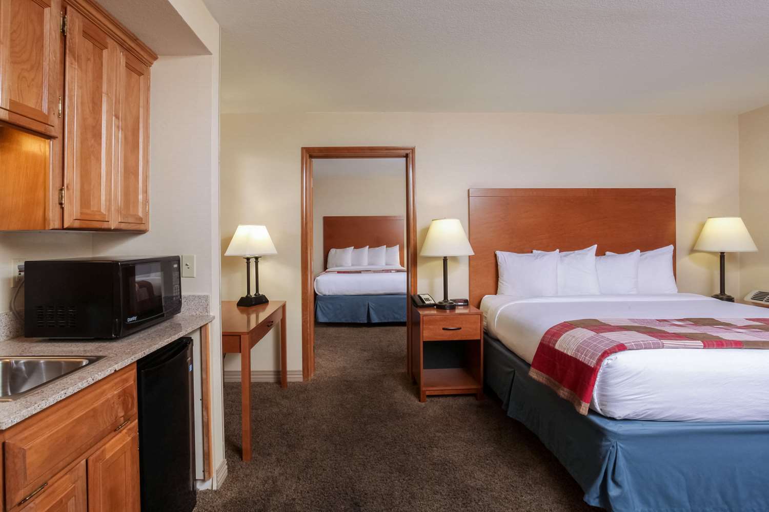 Quality Inn Oakwood North Spokane Wa See Discounts