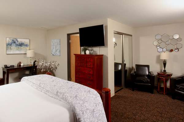 Suite - Quality Inn Oakwood North Spokane