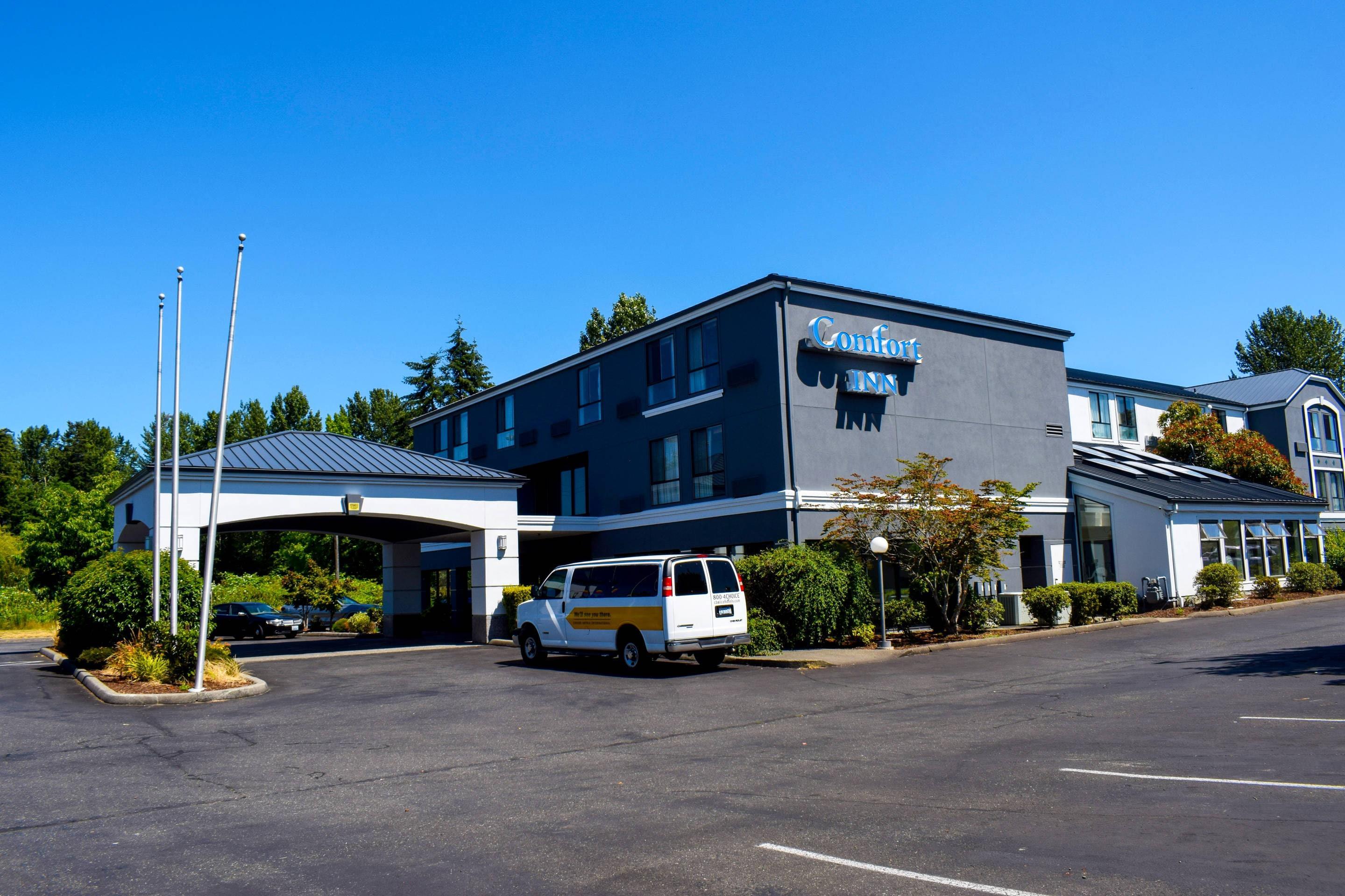 Hotel exterior | Comfort Inn Bellingham