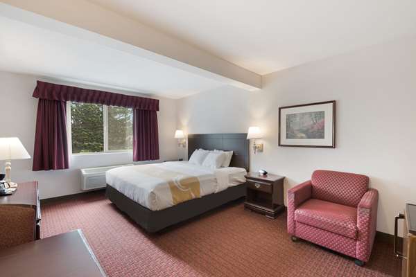 Suite - Quality Inn Grand Suites Bellingham - I-5, Exit 256