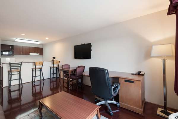 Suite - Quality Inn Grand Suites Bellingham - I-5, Exit 256