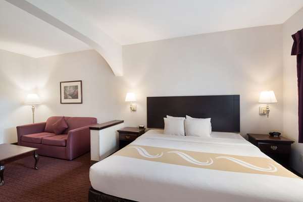 Suite - Quality Inn Grand Suites Bellingham - I-5, Exit 256