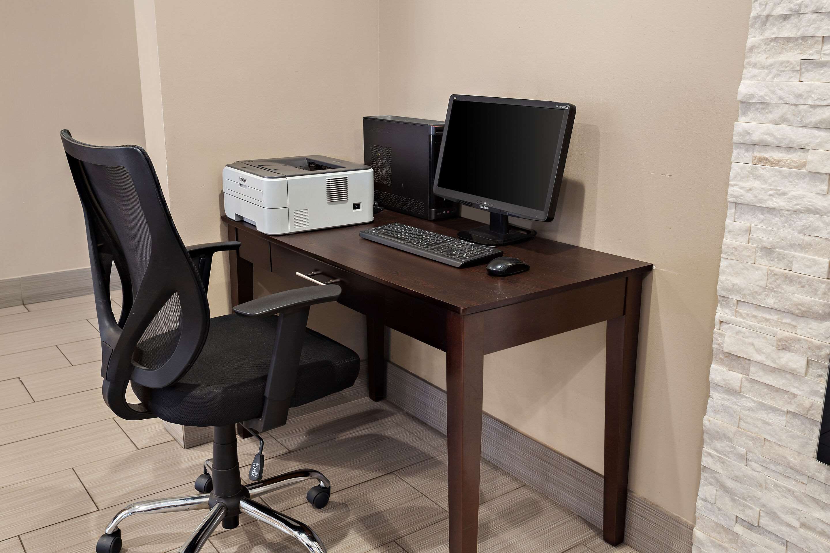 Business services available | Comfort Inn Lacey - Olympia