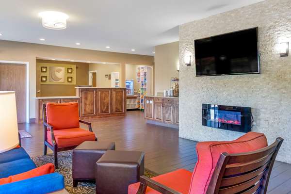  - Comfort Inn Auburn