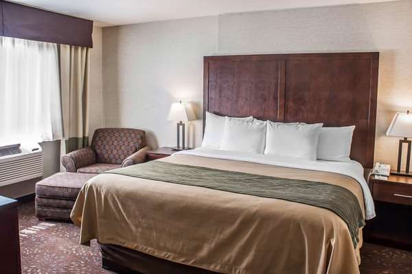 Suite - Comfort Inn Federal Way - I-5, Exit 143