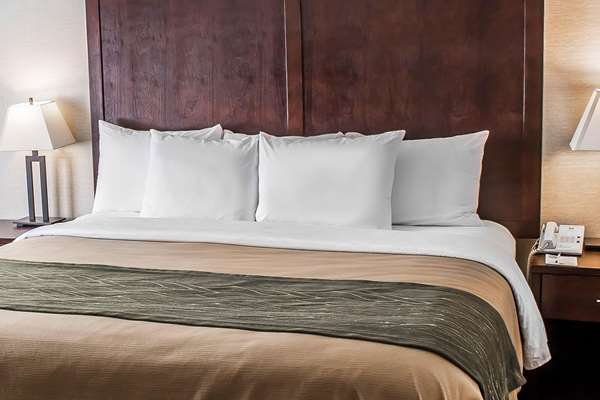 Suite - Comfort Inn Federal Way - I-5, Exit 143