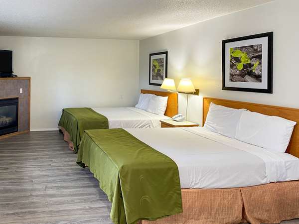 Suite - Rodeway Inn & Suites Omak