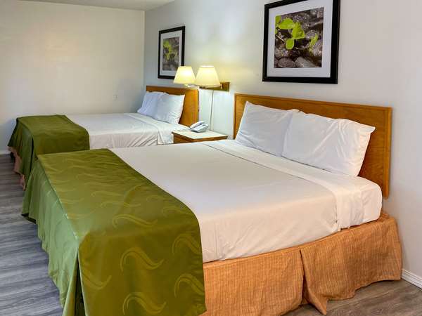  - Rodeway Inn & Suites Omak