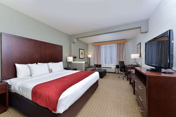  - Comfort Suites Tukwila - I-405, Exit 1