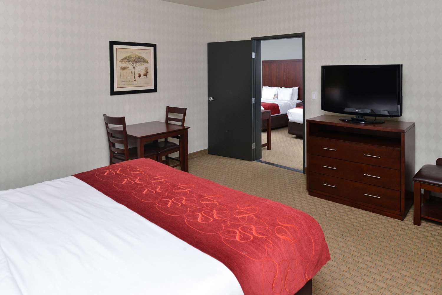 Comfort Suites Tukwila, WA - See Discounts