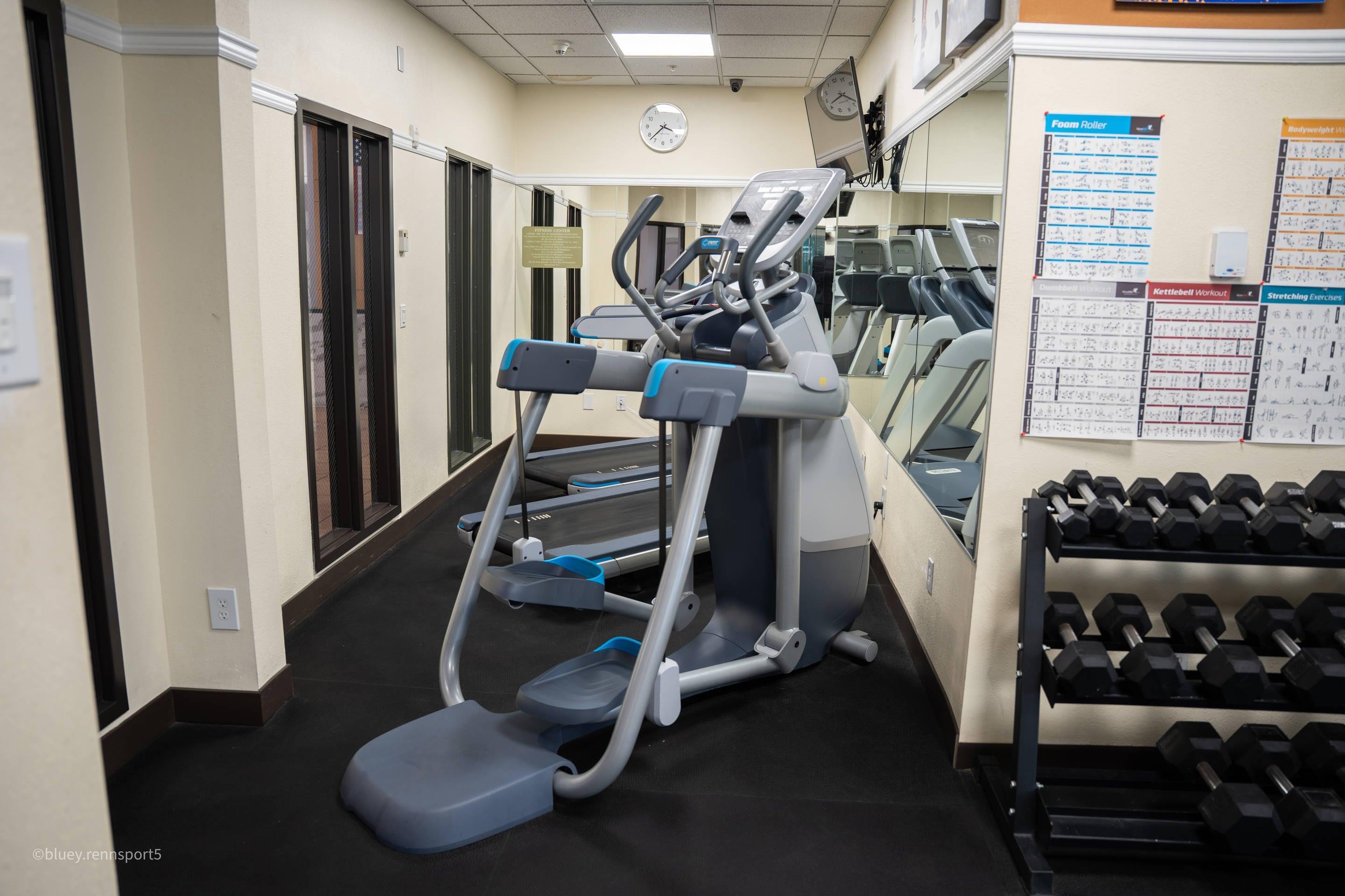 Gym | Comfort Suites Airport Tukwila Seattle