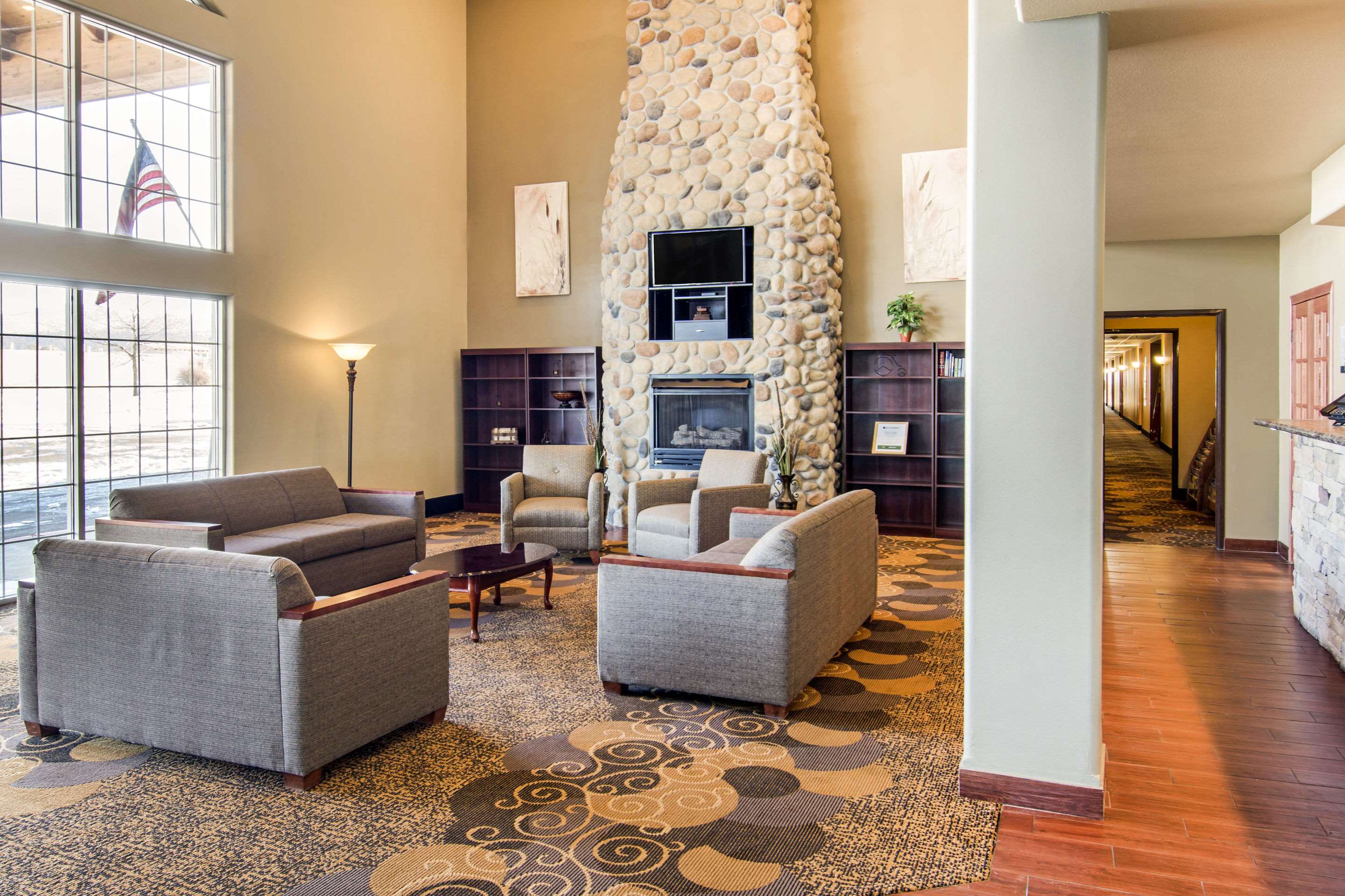Spacious lobby with sitting area
