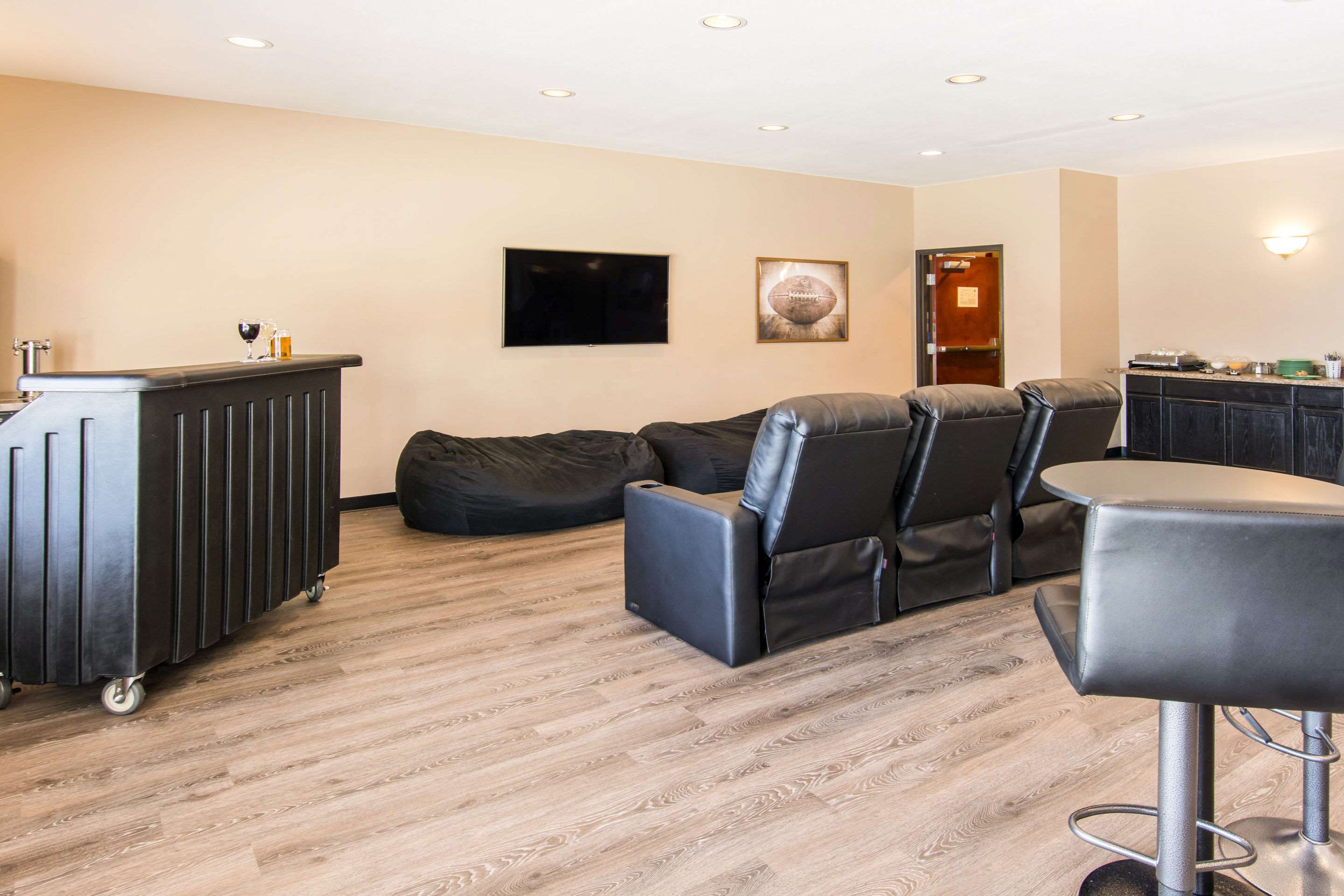Billiards room
