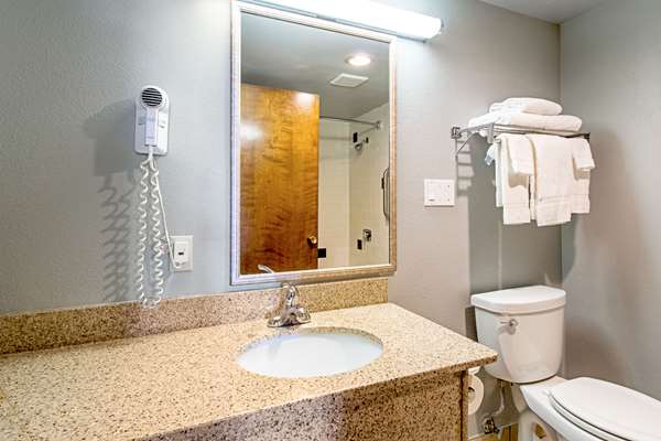  - Quality Inn Olympia - I-5, Exit 105