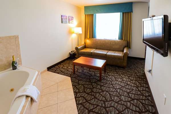 Suite - Quality Inn & Suites Sequim