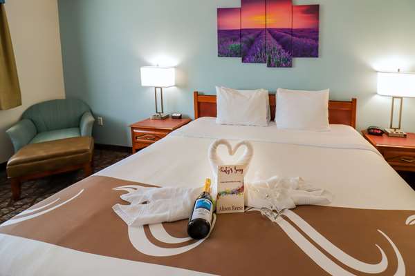 Suite - Quality Inn & Suites Sequim