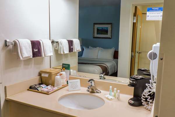  - Quality Inn & Suites Sequim