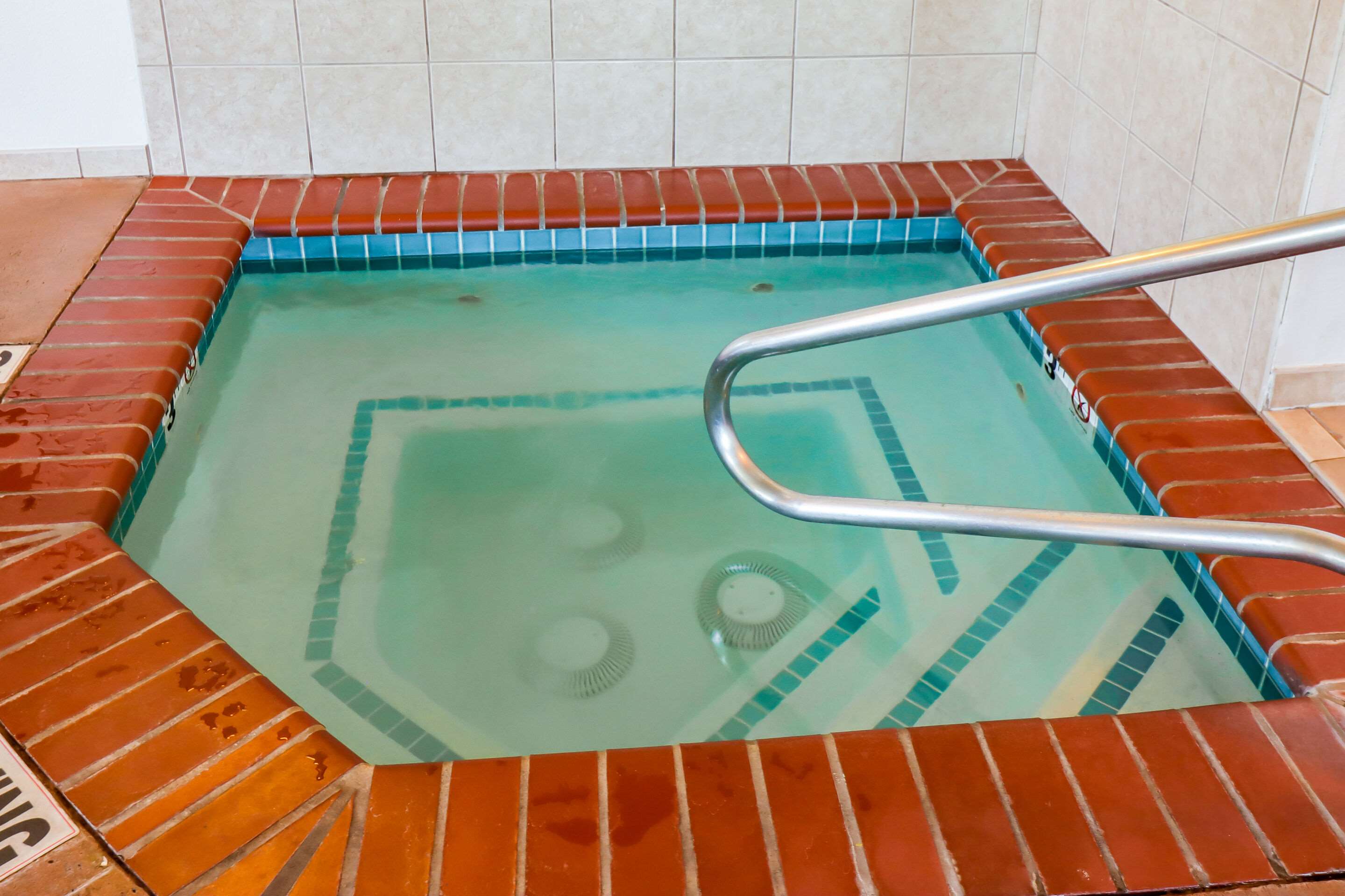 Indoor pool with hot tub
