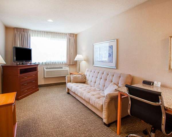 Suite - Comfort Inn Kirkland