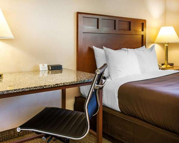  - Comfort Inn Kirkland