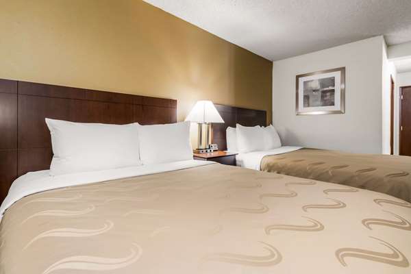  - Quality Inn & Suites Lacey - I-5, Exit 109