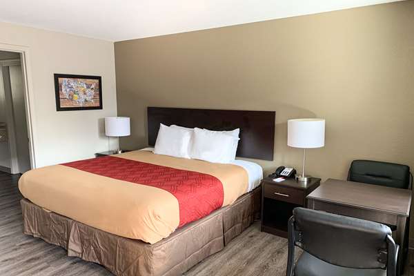  - Econo Lodge Vancouver - I-5, Exit 1B