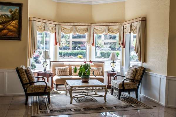  - Quality Inn & Suites Fife - I-5, Exit 137