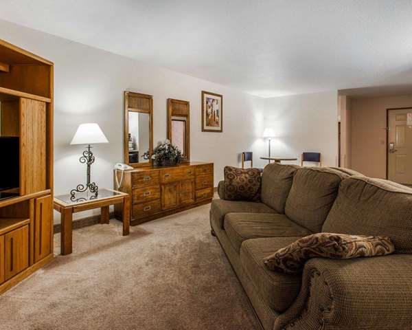 Suite - Quality Inn & Suites Goldendale