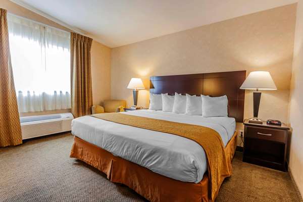  - Quality Inn Arlington - I-5, Exit 206