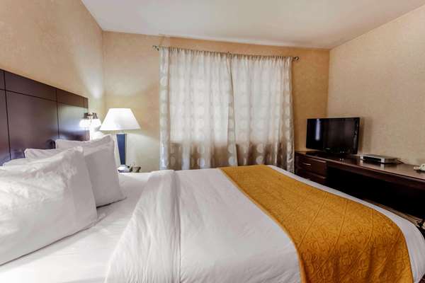Suite - Quality Inn Arlington - I-5, Exit 206